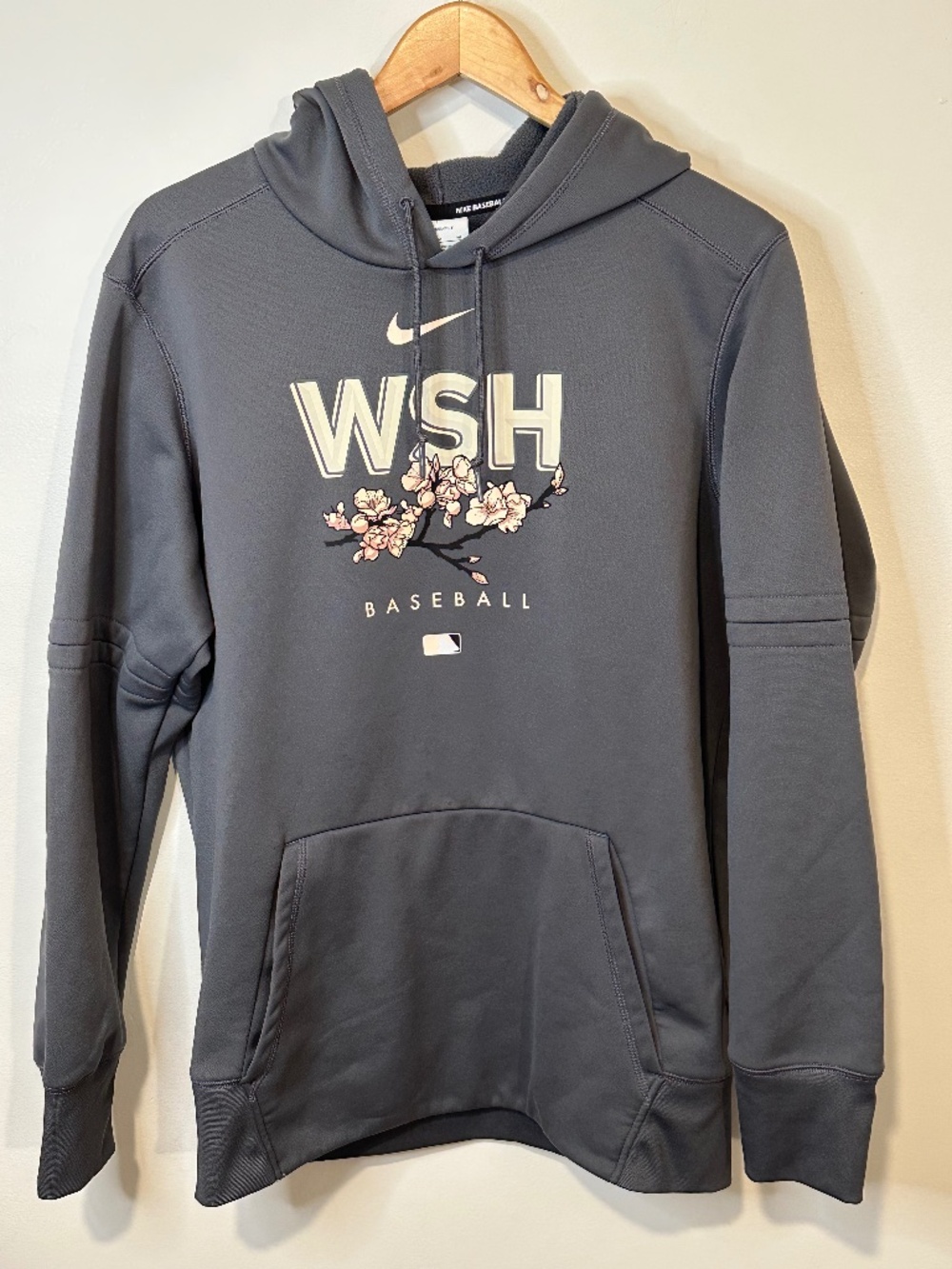 Nike Washington Nationals City Connect Cherry Blossom Hoodie Sweatshirt Size M